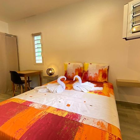 972M Beautiful Air-Conditioned Villa With Garden لو كاربيت المظهر الخارجي الصورة