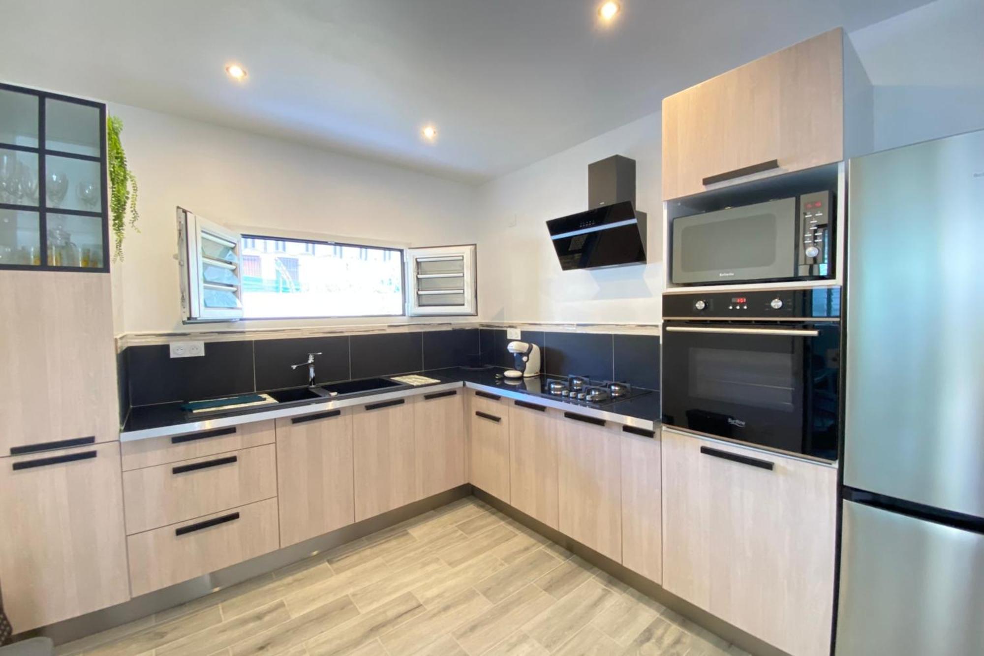 972M Beautiful Air-Conditioned Villa With Garden لو كاربيت المظهر الخارجي الصورة